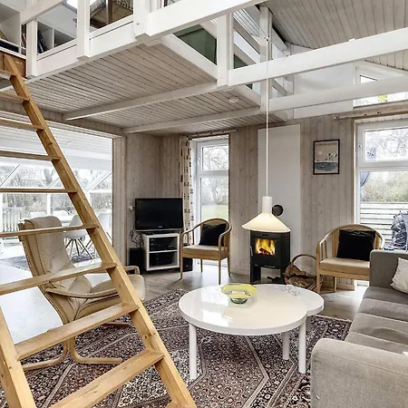 Xxxix Holiday home *