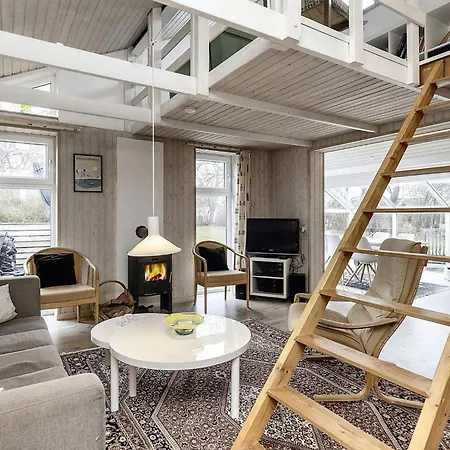 Xxxix Holiday home *